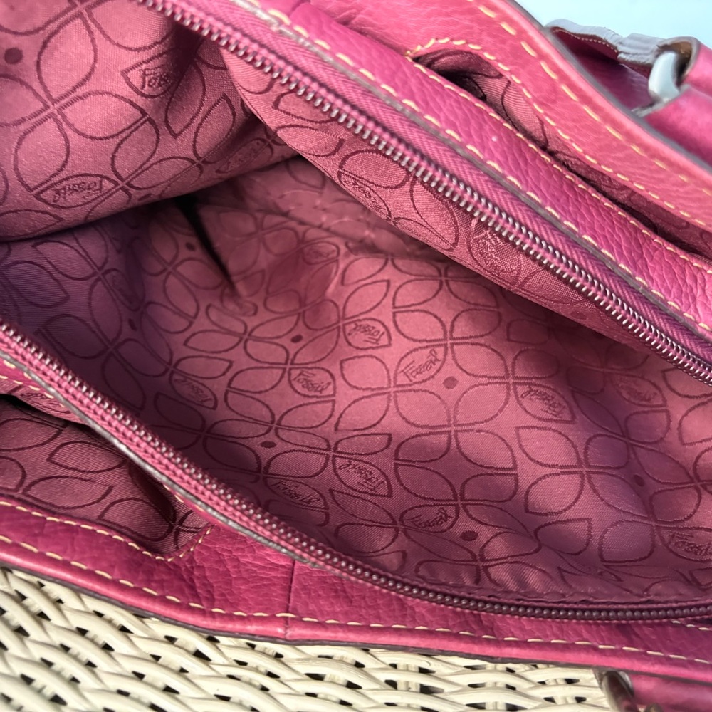 Fossil Pink Leather Shoulder Bag - Picture 11 of 11